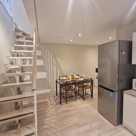 Barcelona Duplex De 3 Habitaciones L'Hospitalet de Llobregat Exterior photo